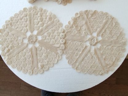 Rounded Crochet  coffee Table cover, set of 3 - Image 4